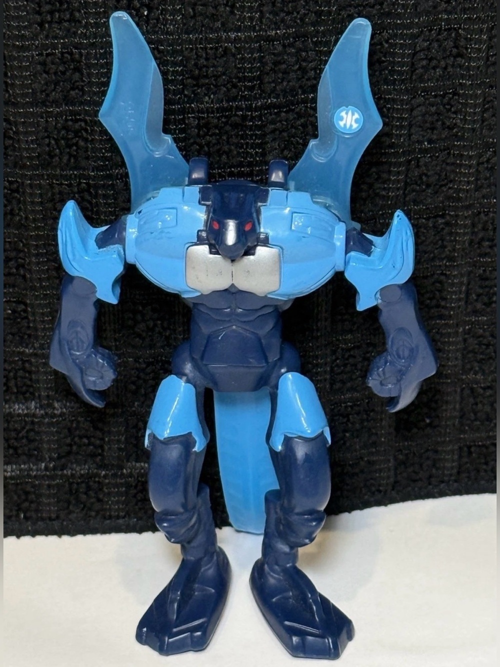 Bakugan Spinmaster #8 Zenthon Blue Action
Figure McDonalds 2011 4.75"